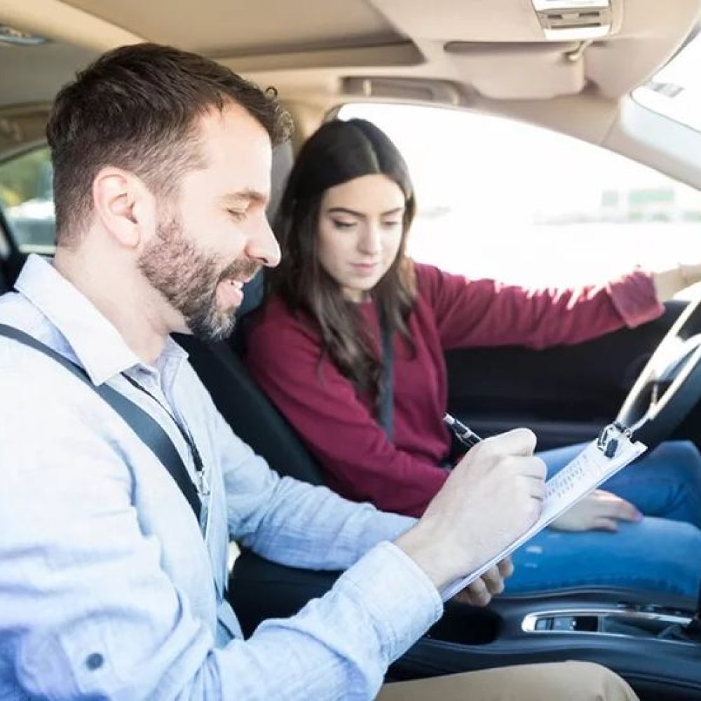 Automatic Driving Lessons Chiswick Can Help You Improve Your Capability